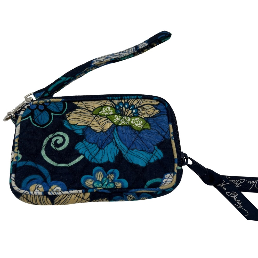 Vera Bradley Diamond Quilted Wristlet Wallet Ret Mod Floral Blue 5.5x3.5"